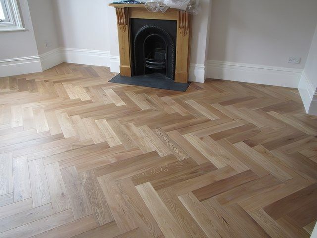 images/about-us/slider/lamanite_floor_fitting-kireth-ai.jpeg